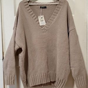 BERSHKA KNIT SWEATER